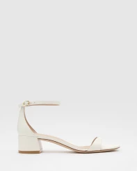 Ամառային բաց կոշիկ Stuart Weitzman