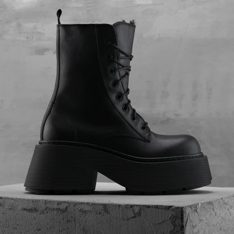 Boots VIC MATIE’