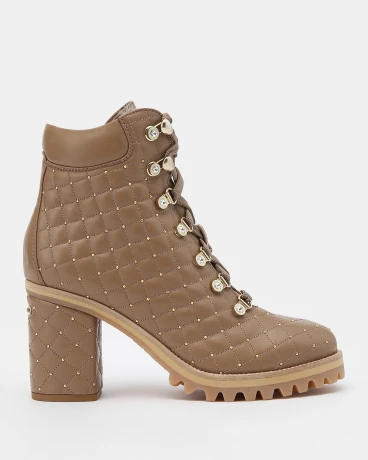 Կիսաճտքավոր կոշիկներ Le Silla